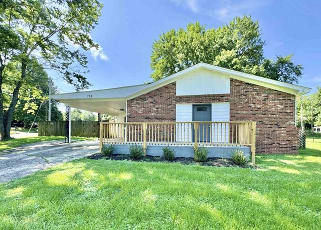 Property at 704 E Cooper St, Brownsville, TN 38012-3520, 3 beds, 2 baths