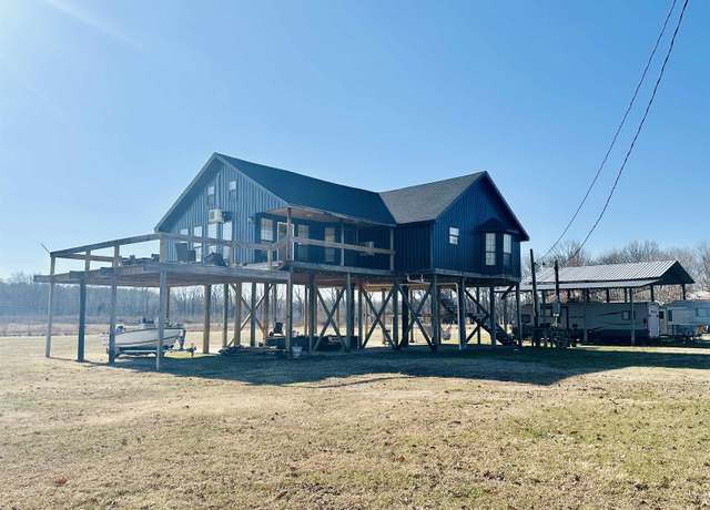Property at 261 B F Terry Cir, Savannah, TN 38372, 4 beds, 2 baths