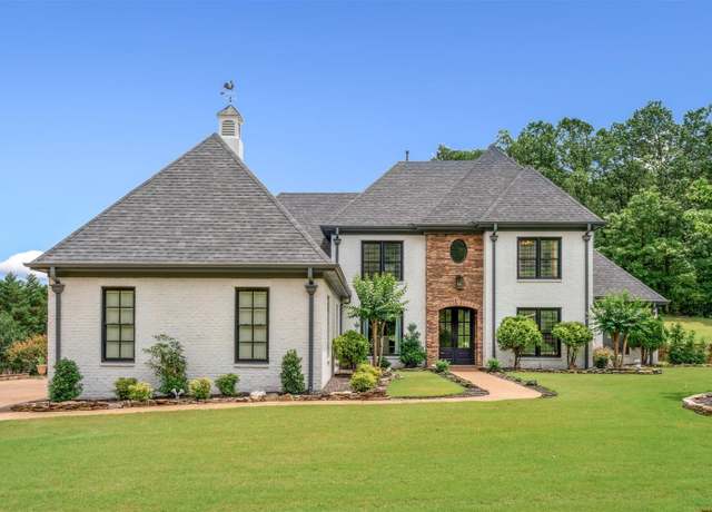 Property at 438 Greywood Ln, Unincorporated, TN 38018, 5 beds, 3.5 baths