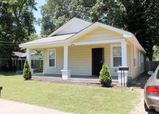 Property at 1545 Oakwood St, Memphis, TN 38108, 3 beds, 2 baths