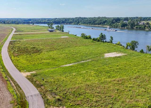 Property at 6325 Cravens Rd, Savannah, TN 38372
