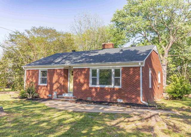 Property at 212 N Maple St, Adamsville, TN 38310, 3 beds, 2 baths