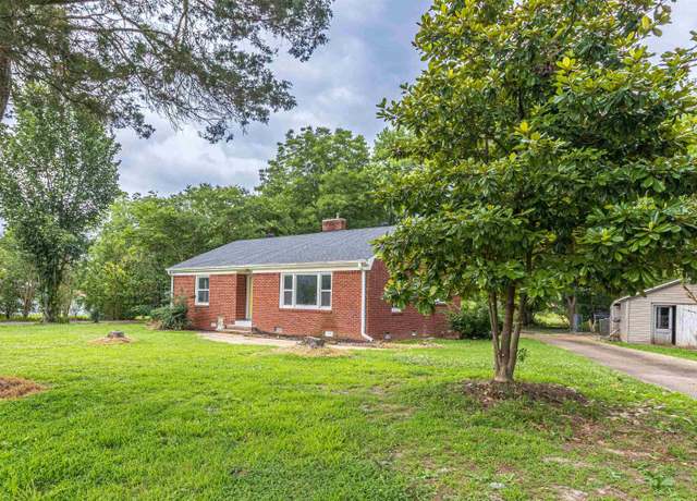 Property at 212 N Maple St, Adamsville, TN 38310, 3 beds, 2 baths