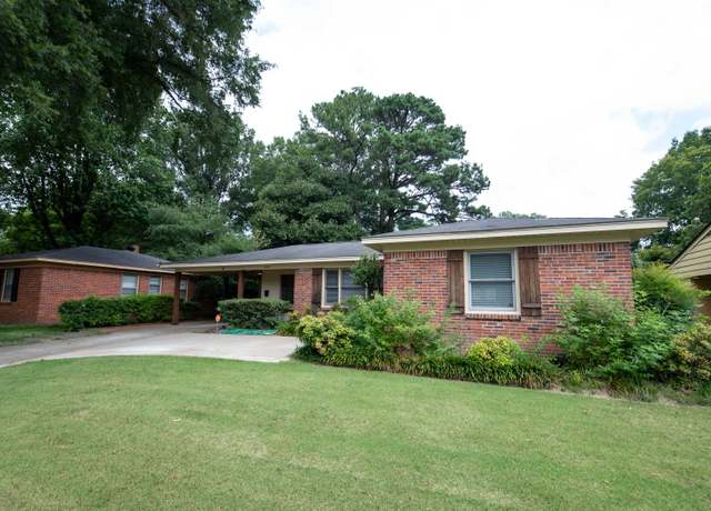 Property at 1446 Whitewater Rd, Memphis, TN 38117, 3 beds, 1.5 baths