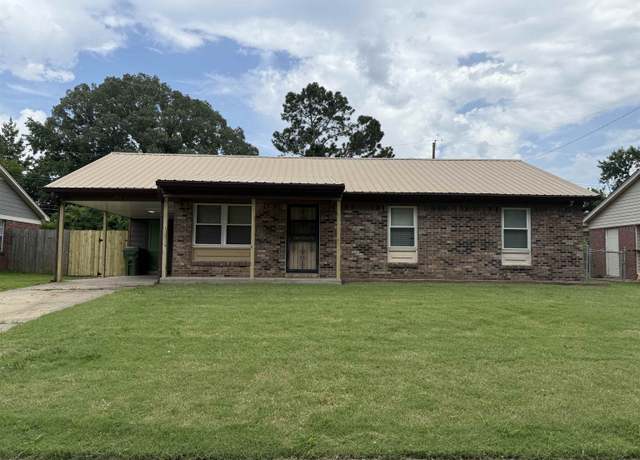 Property at 7720 Kiowa St, Millington, TN 38053, 3 beds, 1.5 baths