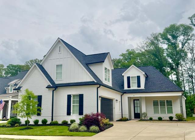 Property at 90 Lafayette Crossing Dr, Rossville, TN 38066, 4 beds, 3.5 baths