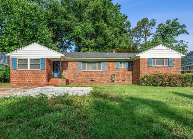 Property at 141 N White Station Rd, Memphis, TN 38117, 3 beds, 2 baths