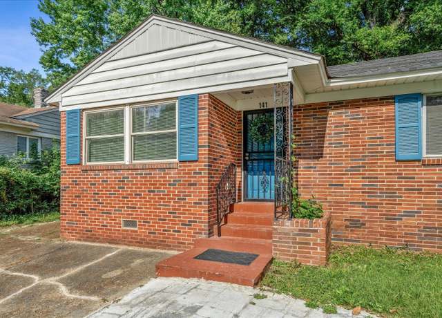Property at 141 N White Station Rd, Memphis, TN 38117, 3 beds, 2 baths