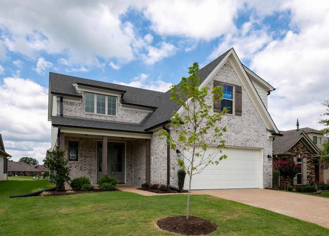 Property at 129 St Andrews Dr, Oakland, TN 38060, 3 beds, 3 baths