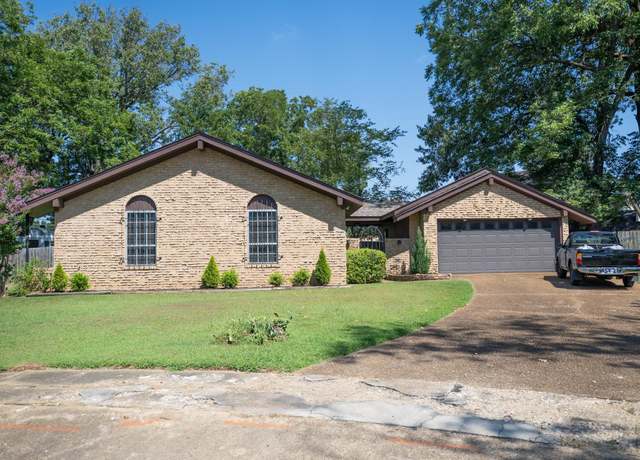 Property at 5292 Pipers Gap Cv, Memphis, TN 38134, 3 beds, 2 baths