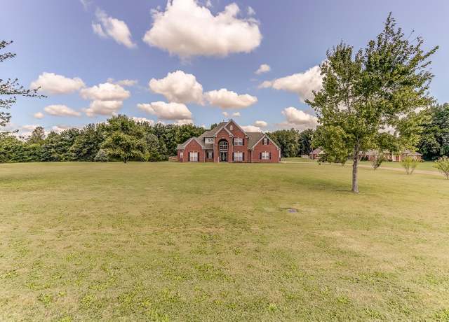 Property at 284 Culbreath Rd, Covington, TN 38019, 5 beds, 4 baths