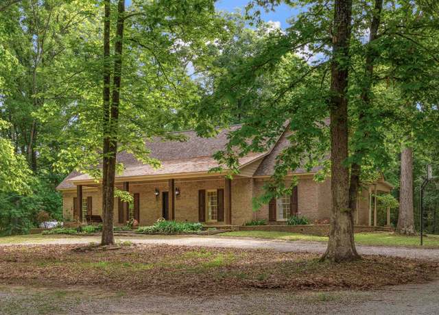 Property at 4020 Price Rd, Moscow, TN 38057, 5 beds, 3 baths