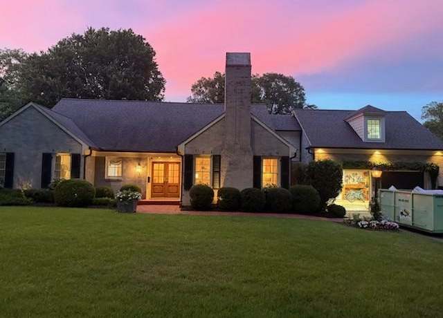 Property at 2894 Catawba Ln, Memphis, TN 38111, 5 beds, 5.5 baths