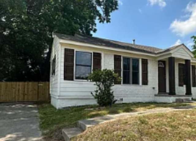 Property at 79 E Shelby Dr, Memphis, TN 38109, 3 beds, 1 bath