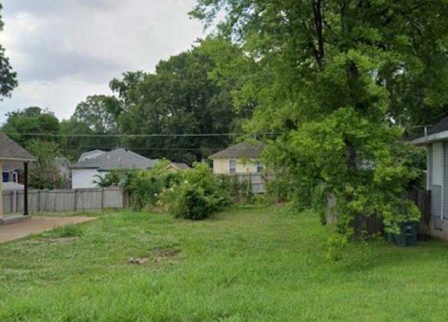 Property at 1960 Southern Ave, Memphis, TN 38104, 3 beds, 4.5 baths