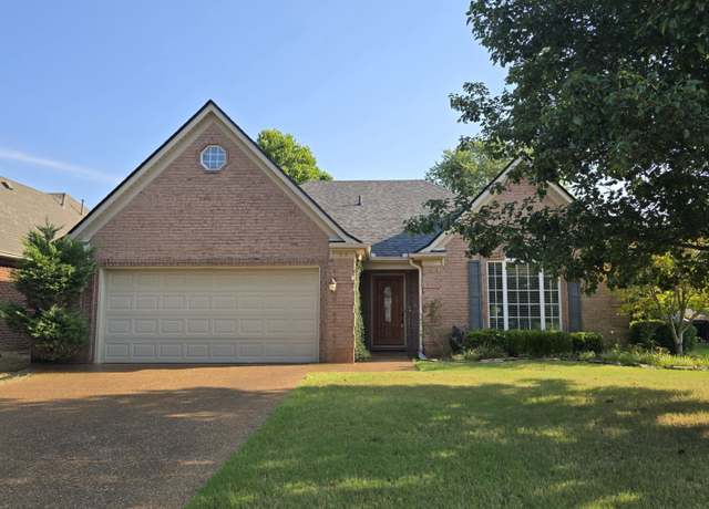 Property at 95 Pinehurst Dr, Oakland, TN 38060, 3 beds, 2 baths