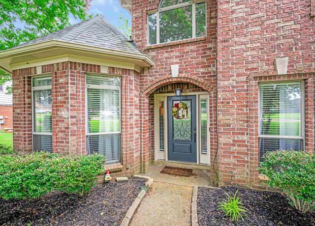 Property at 8461 Wolf Pine Ln, Bartlett, TN 38133, 4 beds, 3 baths