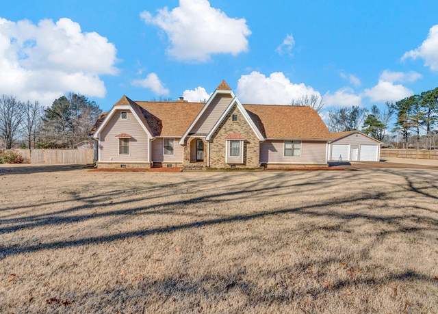 Property at 8055 Soderlund Dr, Millington, TN 38053, 5 beds, 4 baths