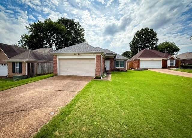 Property at 901 Timber Grove Dr, Memphis, TN 38018, 3 beds, 2 baths