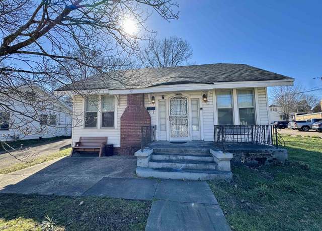 Property at 711 Main St S, Covington, TN 38019, 2 beds, 2 baths