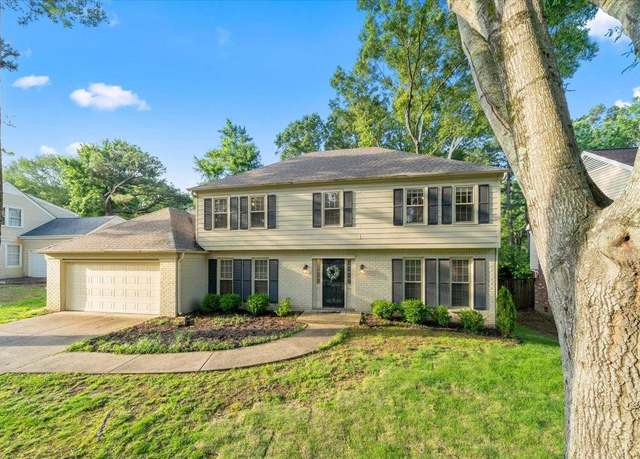 Property at 6971 Stillbrook Dr, Germantown, TN 38138, 4 beds, 2.5 baths