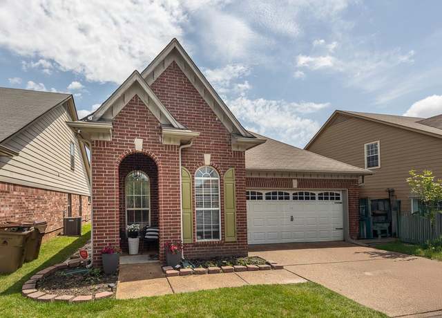 Property at 898 Dalemore Ln, Cordova, TN 38018, 3 beds, 2 baths