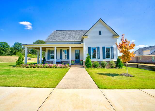 Property at 2130 N Greenbrier Lakes Blvd, Piperton, TN 38017, 4 beds, 3.5 baths