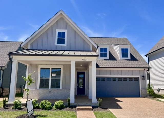 Property at 10229 Louanne Dr, Collierville, TN 38017, 3 beds, 2.5 baths