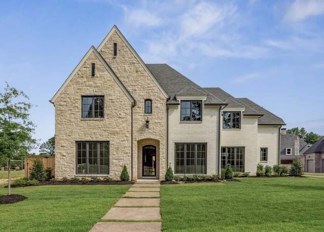 Property at 9164 Old Green Ln, Germantown, TN 38138, 5 beds, 4.5 baths