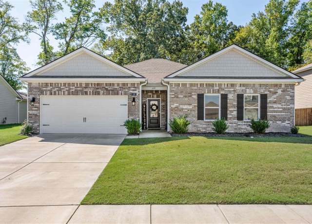 Property at 230 Driftwood Loop, Oakland, TN 38060, 4 beds, 2 baths