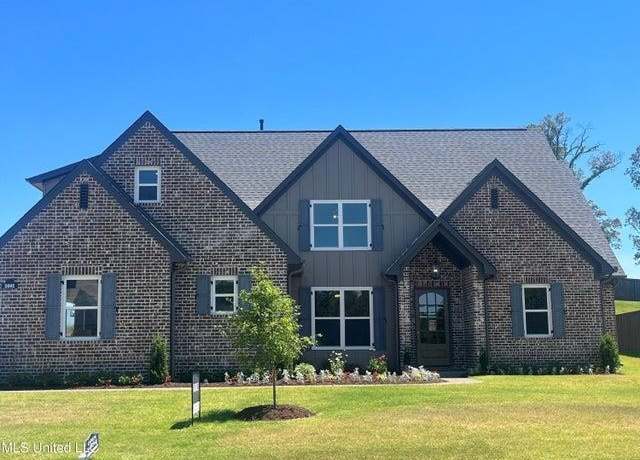 Property at 2095 Livingston Way Dr S, Hernando, MS 38632, 4 beds, 3.5 baths