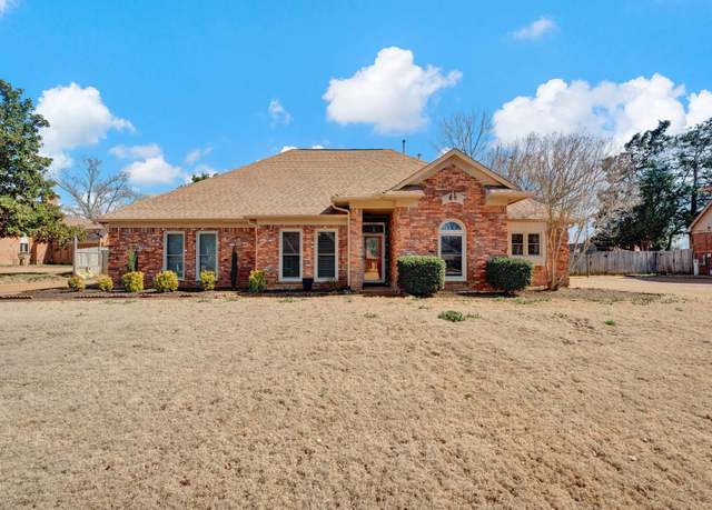 Property at 4334 Old Forest Rd, Memphis, TN 38125, 3 beds, 2 baths