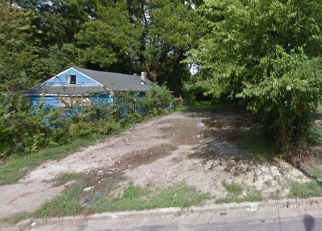 Property at 1720 Oakwood St, Memphis, TN 38108