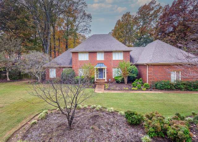 Property at 2095 Steeplebrook Dr, Cordova, TN 38016, 4 beds, 4 baths