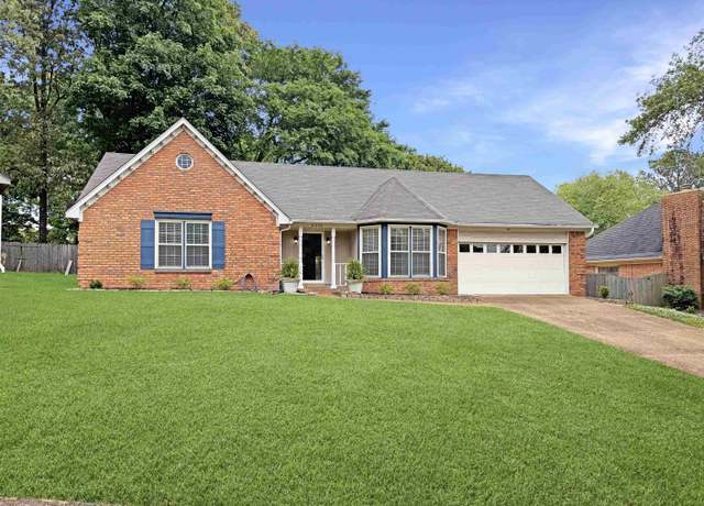 Property at 8260 Country Creek Cv, Memphis, TN 38016, 3 beds, 2 baths