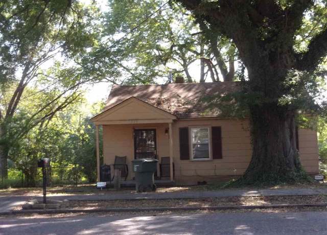 Property at 1999 Sipes Ave, Memphis, TN 38127, 2 beds, 1 bath