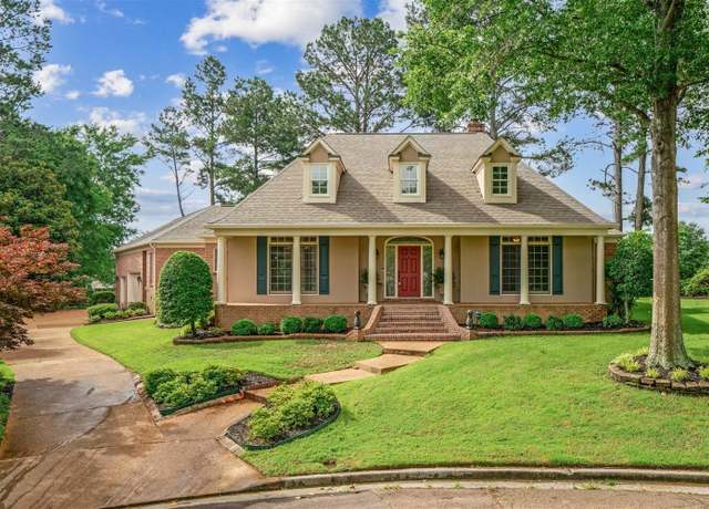 Property at 2694 Burton Briar Cir, Collierville, TN 38017, 3 beds, 3.5 baths