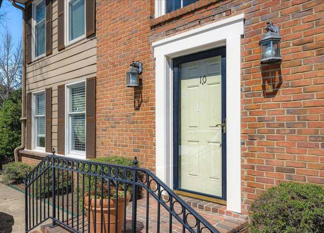 Property at 10 S Idlewild St #4, Memphis, TN 38104, 1 bed, 1 bath