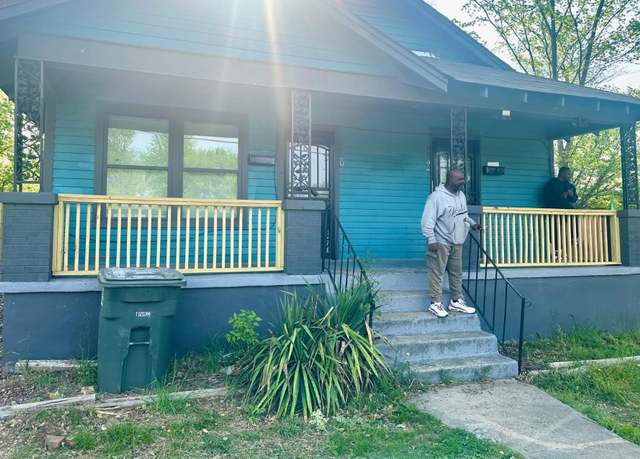 Property at 1450 Oaklawn St, Memphis, TN 38114, 3 beds, 2 baths