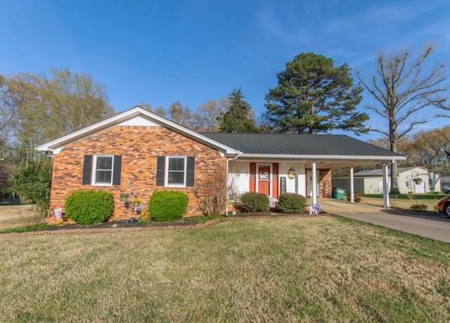 Property at 154 Eunice Ln, Savannah, TN 38372, 4 beds, 3 baths