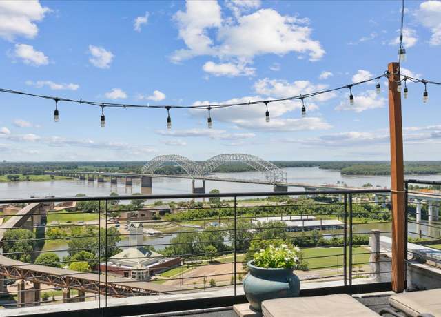 Property at 109 N Main St #1105, Memphis, TN 38103, 2 beds, 2 baths