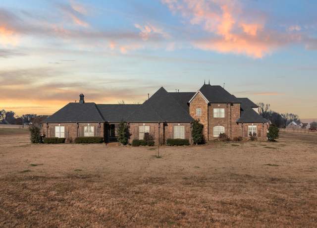 Property at 85 Harvest Trails Ln, Covington, TN 38019, 7 beds, 6.5 baths