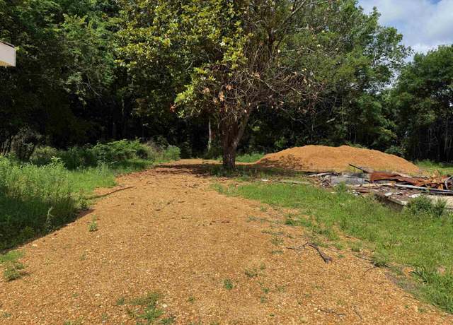 Property at 1130 Florence Rd, Savannah, TN 38372