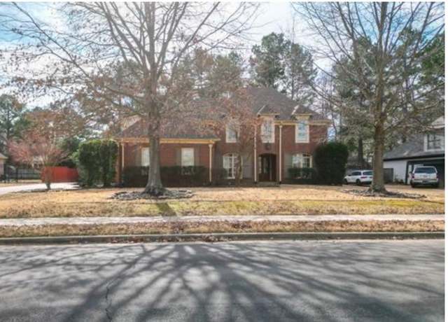 Property at 10761 Whisper Sage Dr, Collierville, TN 38017, 4 beds, 3 baths