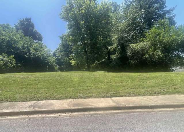 Property at 861 Greendale Cir, Memphis, TN 38127