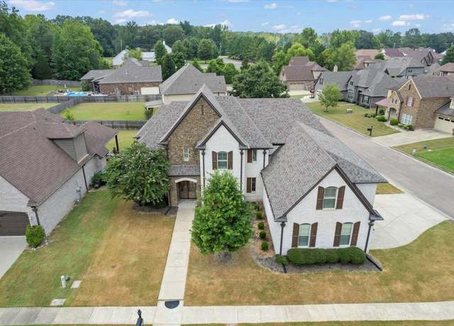 Property at 9576 Grays Song Dr, Cordova, TN 38018, 5 beds, 3 baths