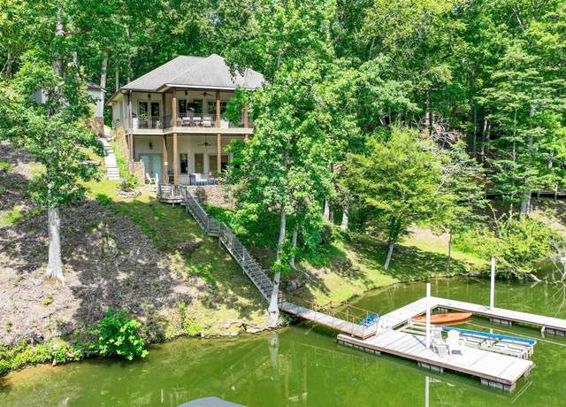 Property at 125 Canyon Cv, Savannah, TN 38372, 4 beds, 3 baths