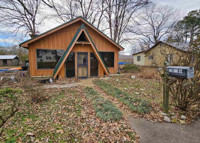 Property at 100 Long St, Savannah, TN 38372, 3 beds, 2 baths