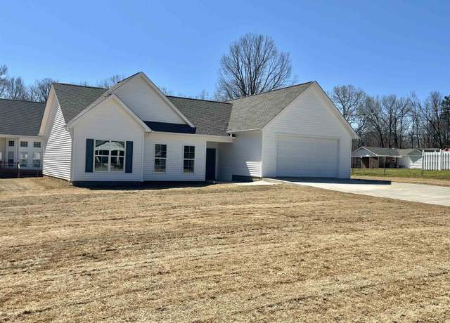 Property at 155 Paine Rd, Savannah, TN 38372, 2 beds, 2 baths