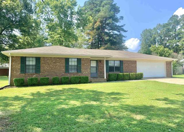 Property at 111 Robin Cir, Middleton, TN 38052-3407, 3 beds, 2 baths